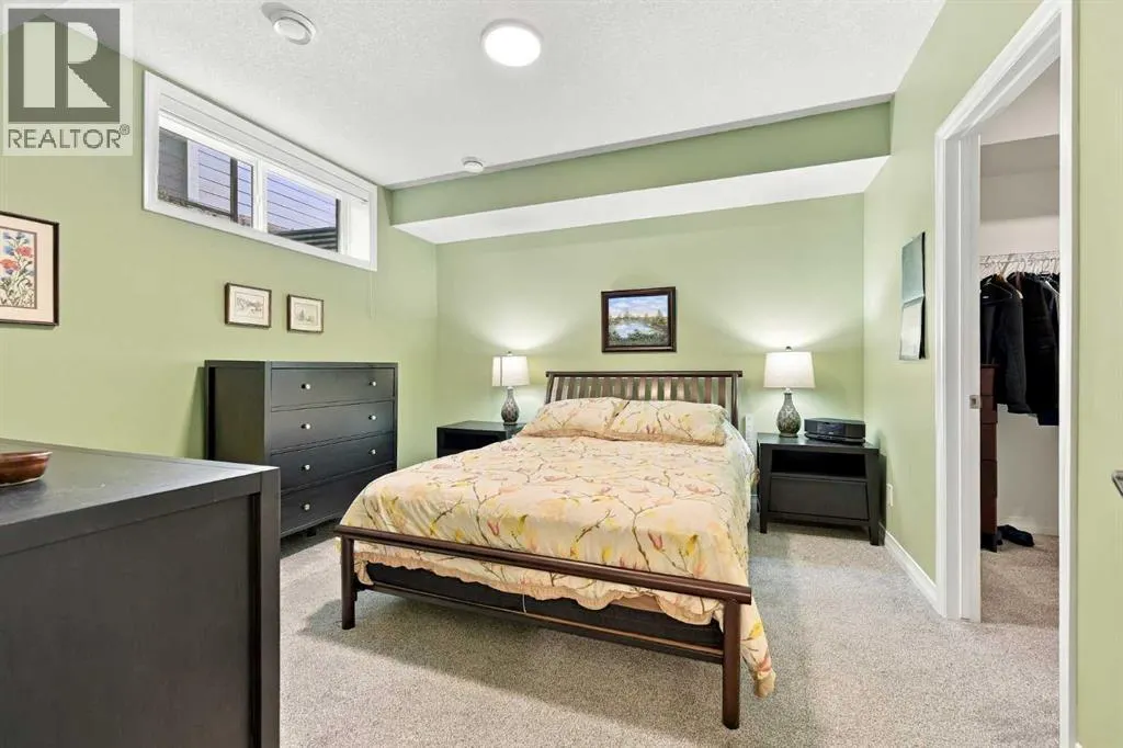 1911 Mahogany Boulevard SE