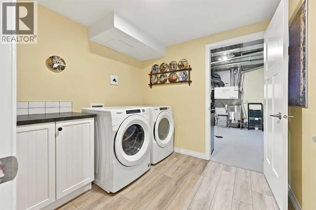 1911 Mahogany Boulevard SE
