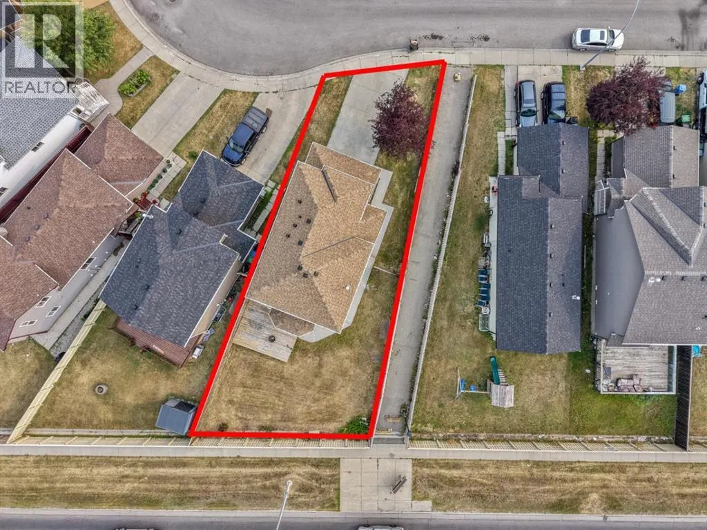 187 Martinvalley Crescent NE