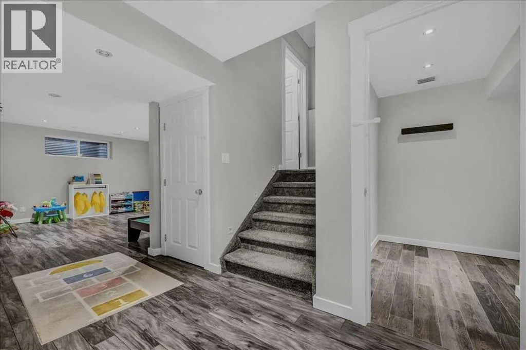 134 Autumn Close SE