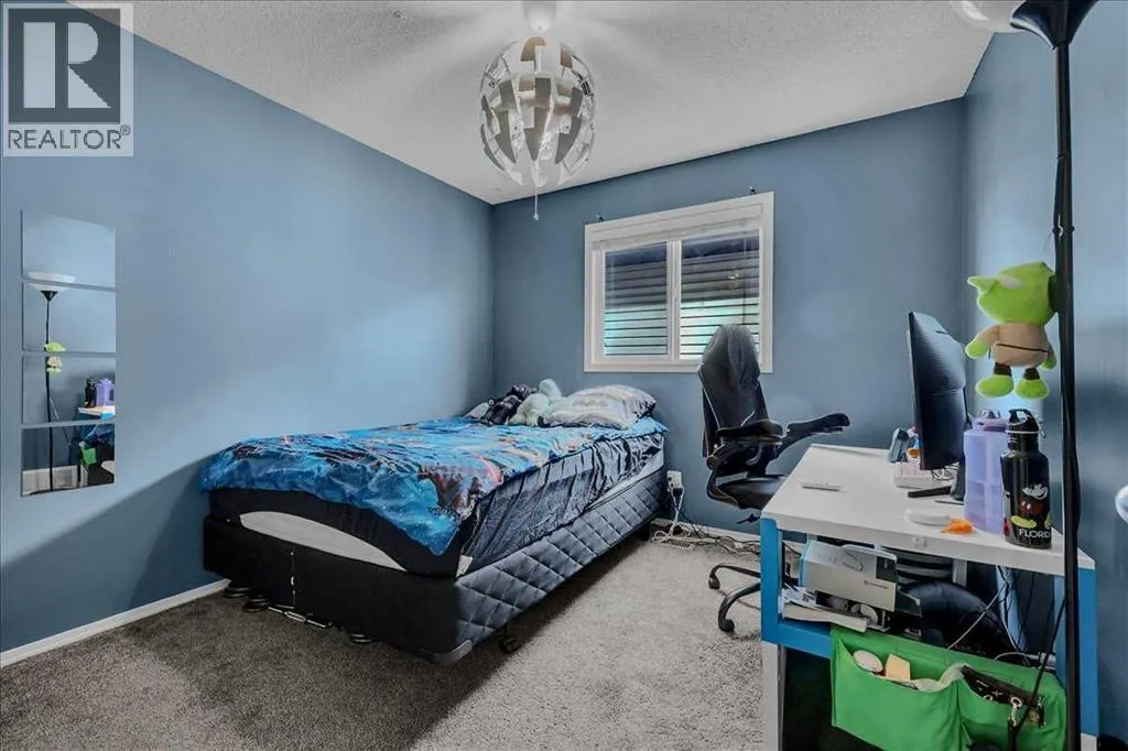 134 Autumn Close SE