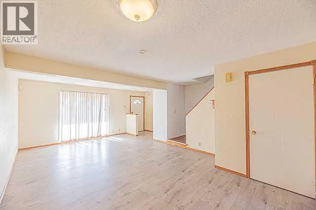 136 Castleridge Drive NE