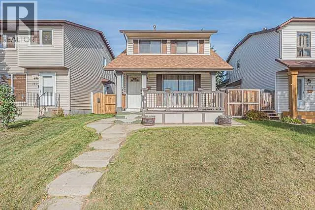 136 Castleridge Drive NE