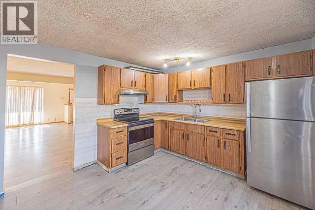 136 Castleridge Drive NE