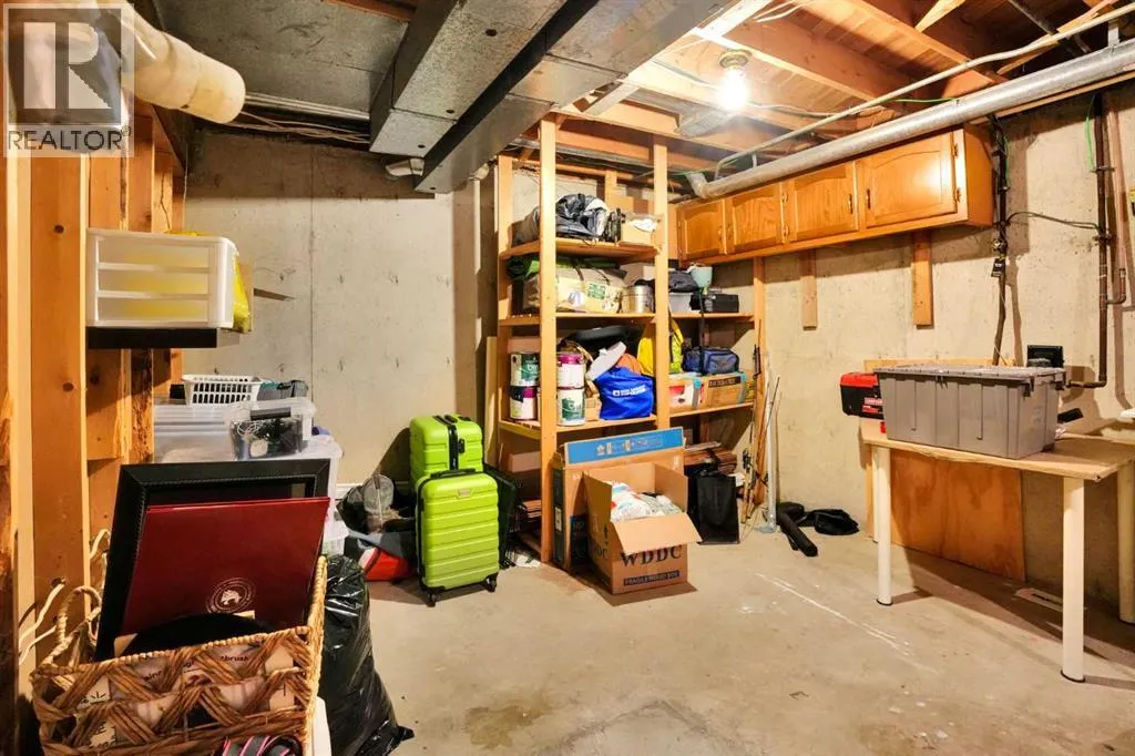 152, 330 Canterbury Drive SW