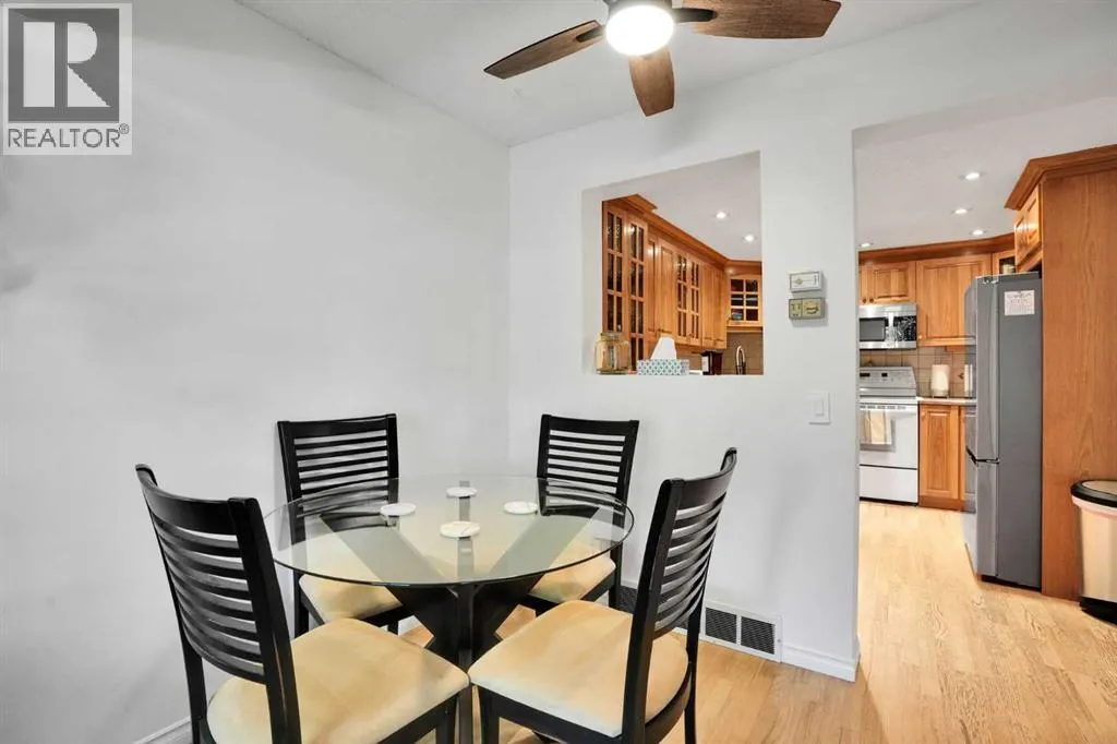152, 330 Canterbury Drive SW