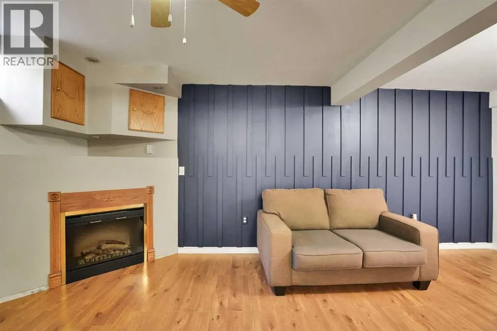 152, 330 Canterbury Drive SW