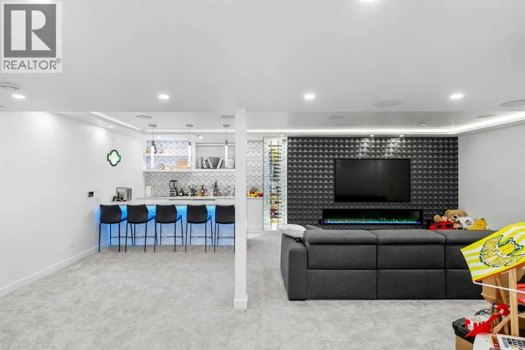 107 Masters Way SE