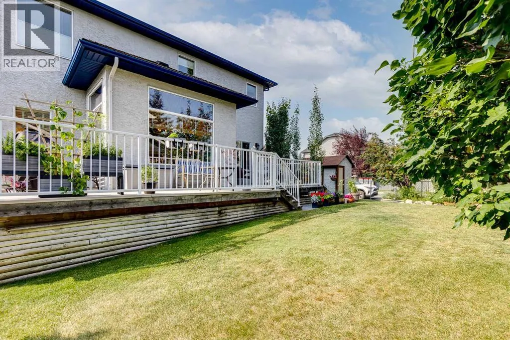 402 Fairways Mews NW