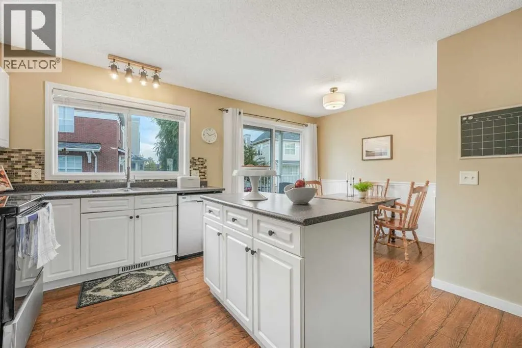 128 Promenade Way SE