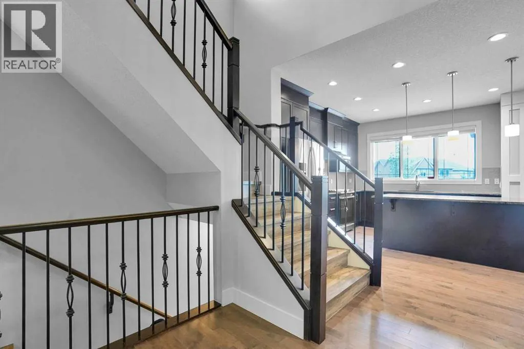 92 Masters Court SE