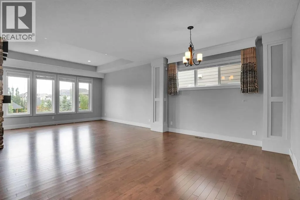 92 Masters Court SE