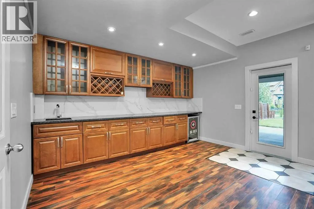 92 Masters Court SE