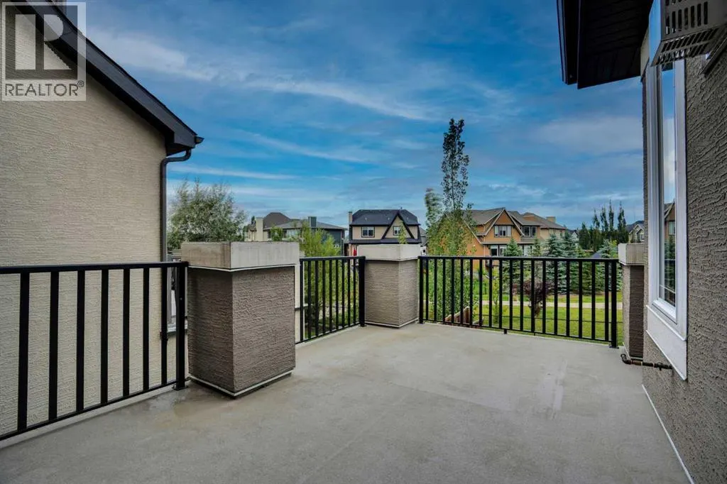 92 Masters Court SE