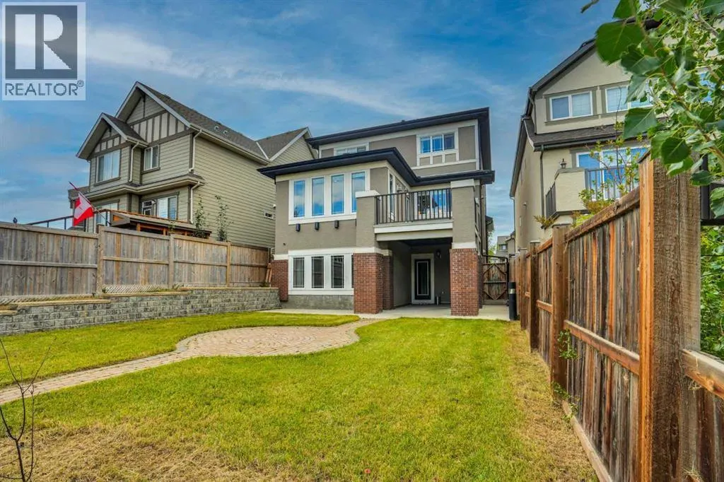 92 Masters Court SE