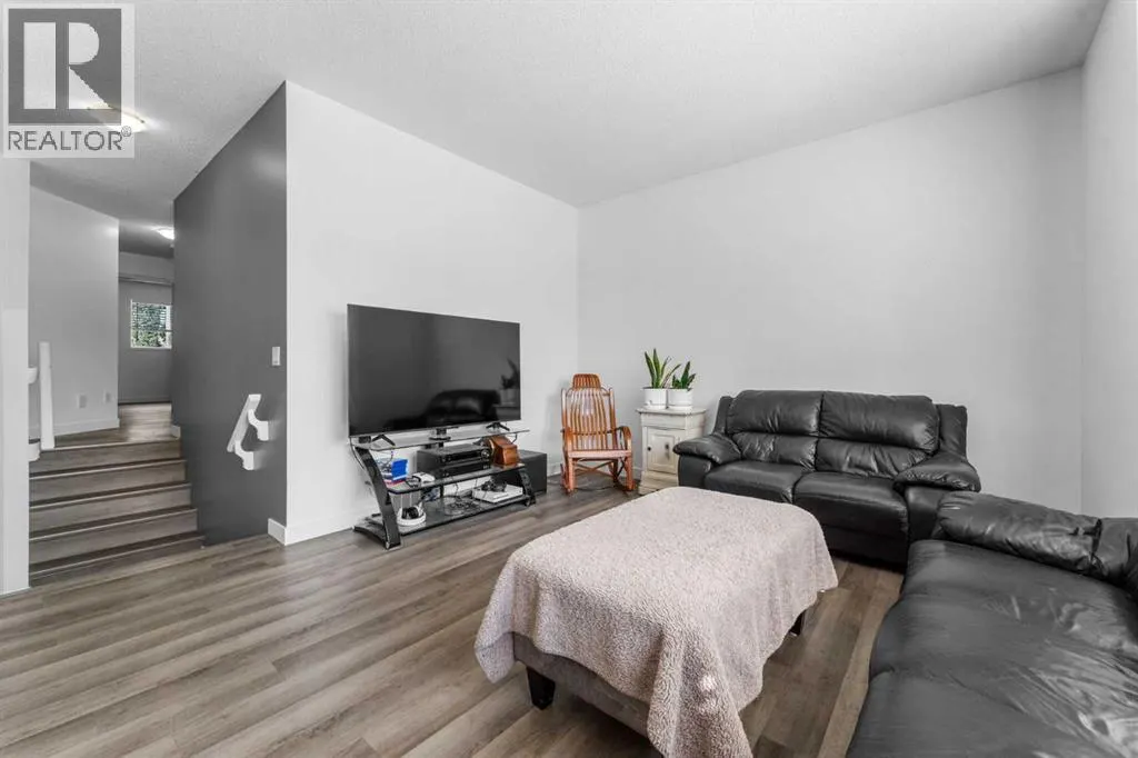 438 Auburn Bay Heights SE