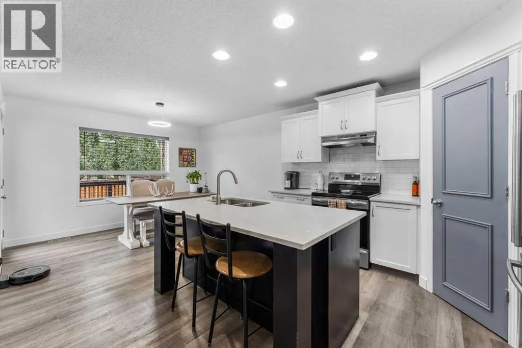 438 Auburn Bay Heights SE