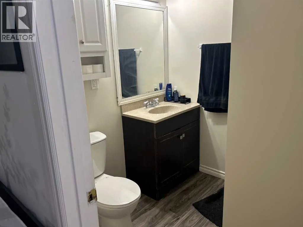 52 Westbrook Crescent W