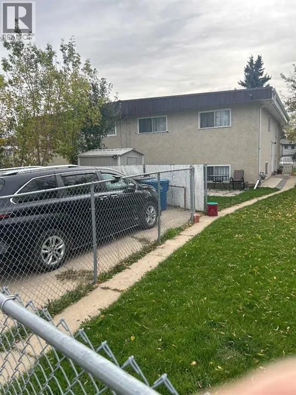 52 Westbrook Crescent W