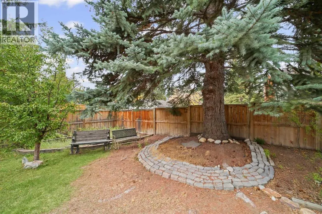 60 Silverview Way NW