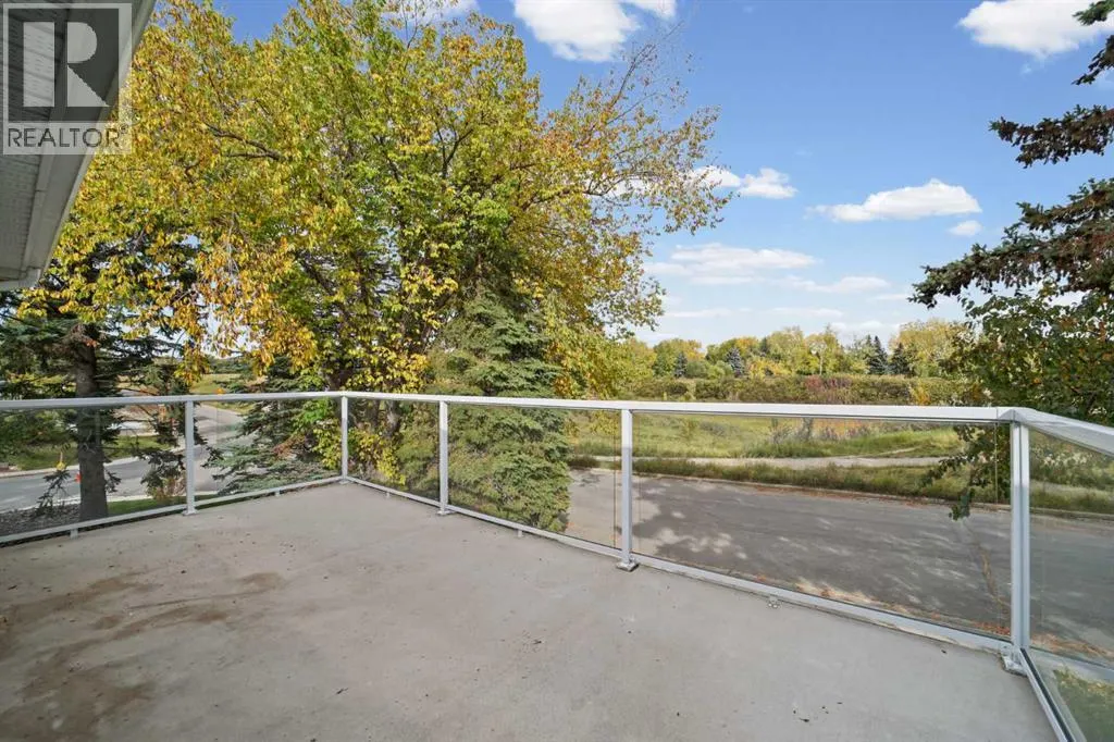 60 Silverview Way NW