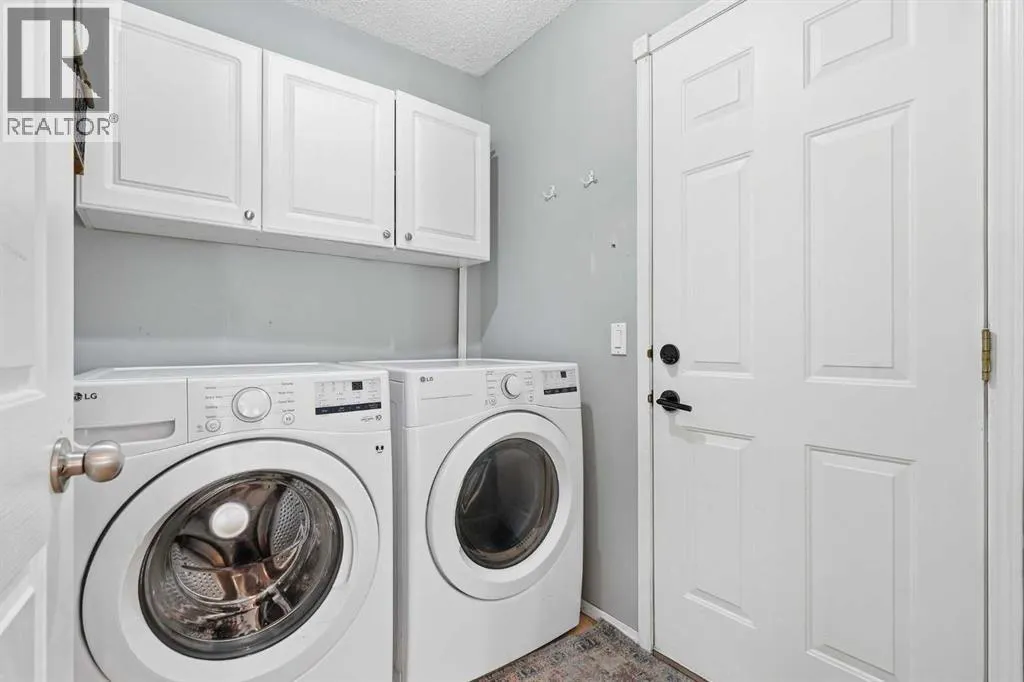 222 Douglas Ridge Circle SE