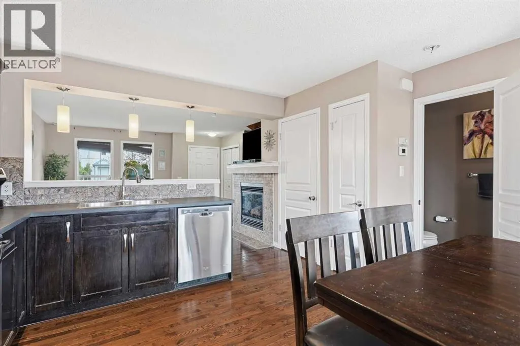 71 Elgin Meadows Garden SE