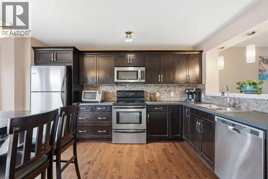 71 Elgin Meadows Garden SE