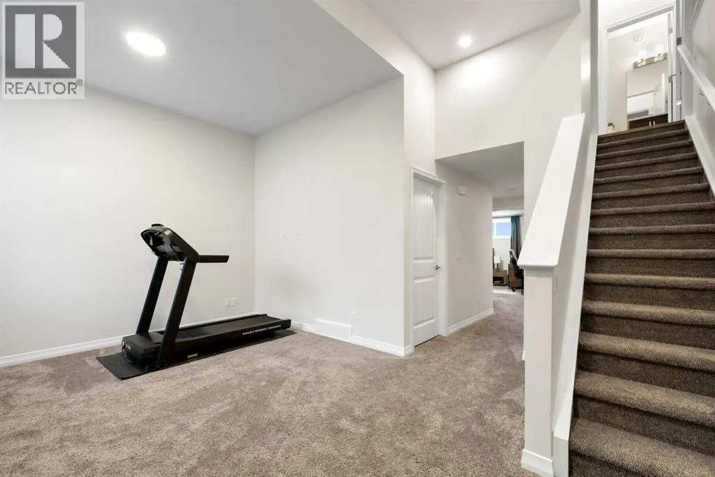 31 Magnolia Grove SE