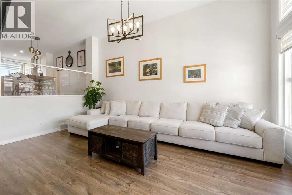 31 Magnolia Grove SE