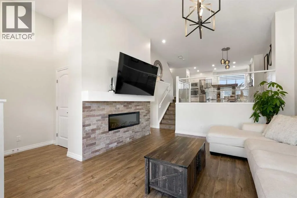 31 Magnolia Grove SE