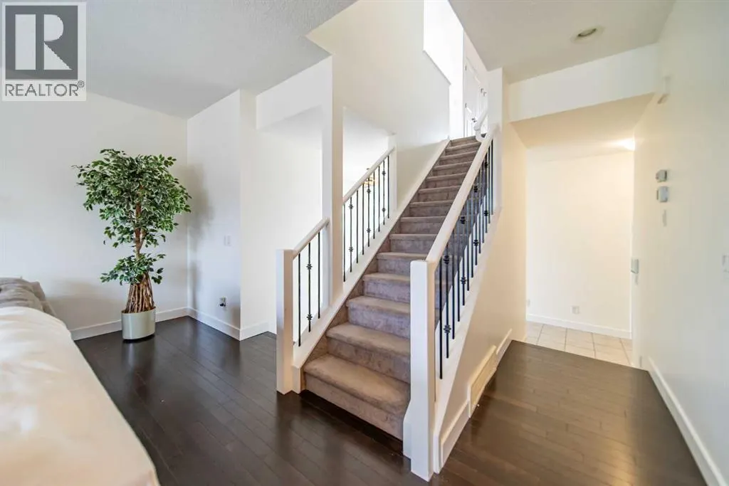 83 Auburn Glen Lane SE