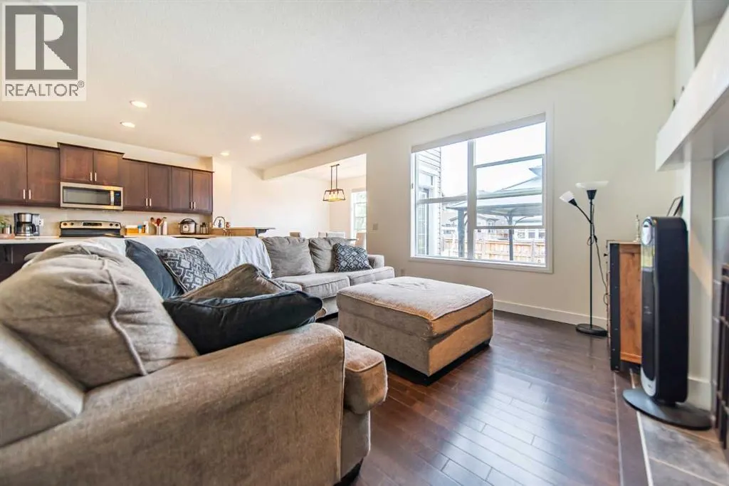 83 Auburn Glen Lane SE