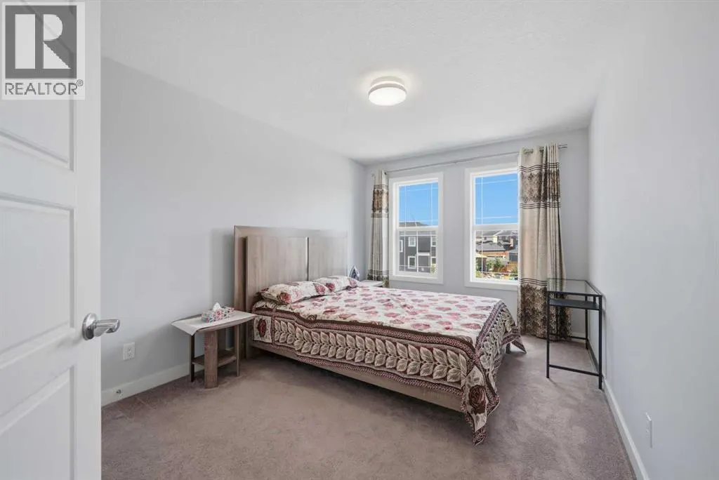 21 Redstone Heath NE
