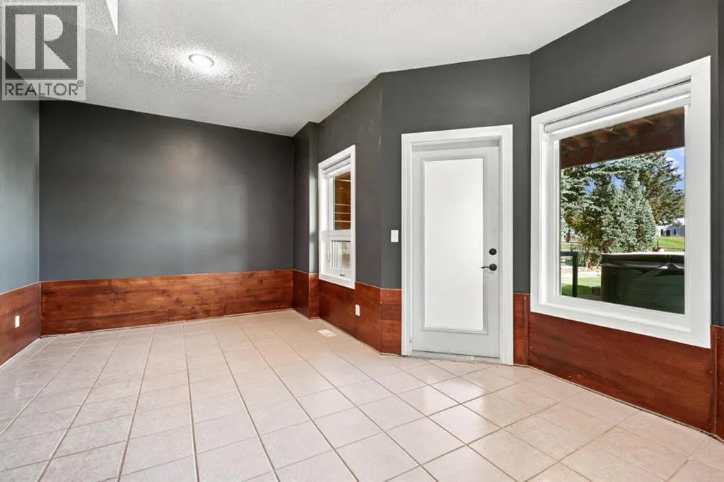 5 Riverview Court