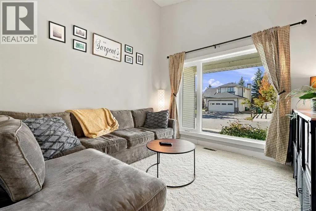 5 Riverview Court