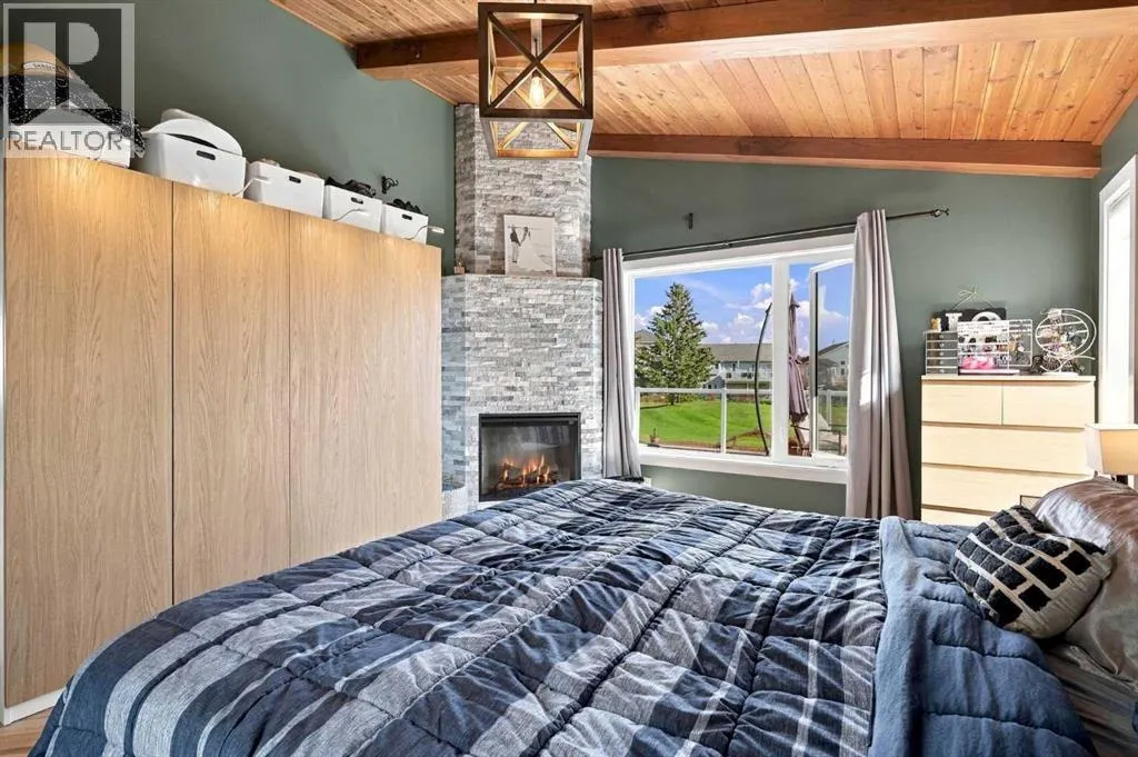 5 Riverview Court