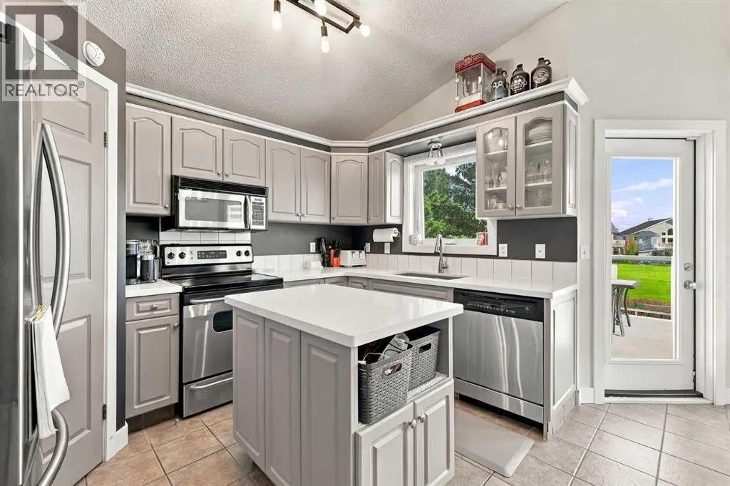 5 Riverview Court