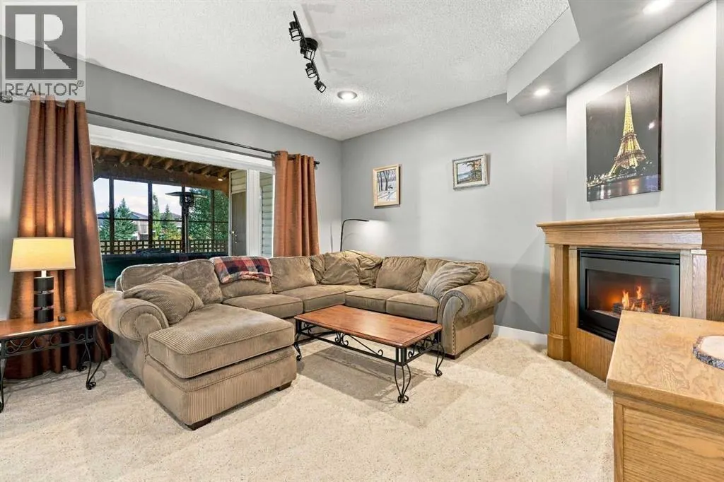 5 Riverview Court