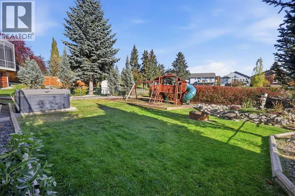 5 Riverview Court