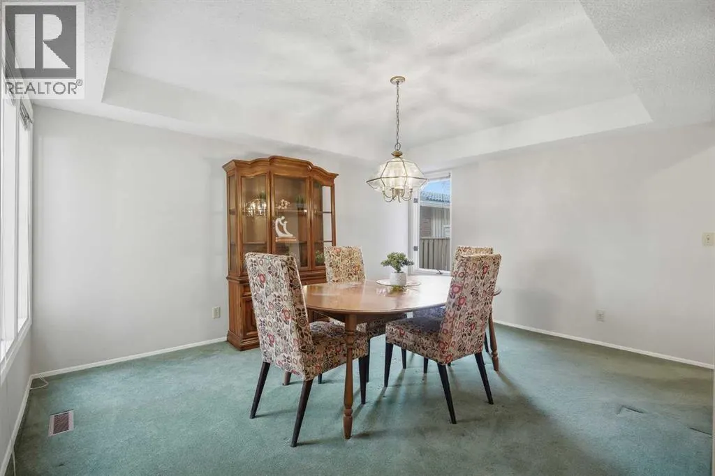 248, 20 Midpark Crescent SE