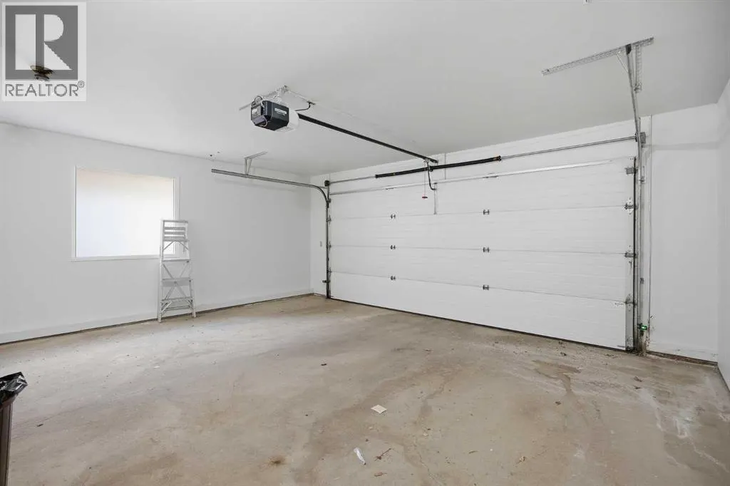 248, 20 Midpark Crescent SE