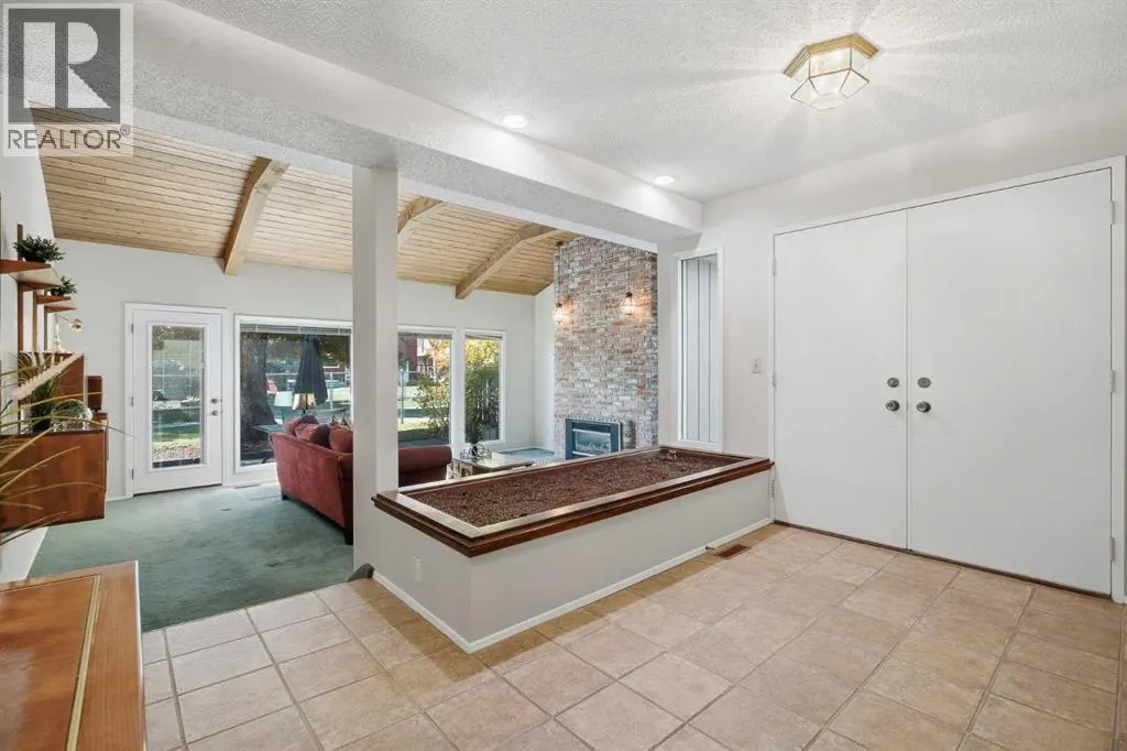 248, 20 Midpark Crescent SE