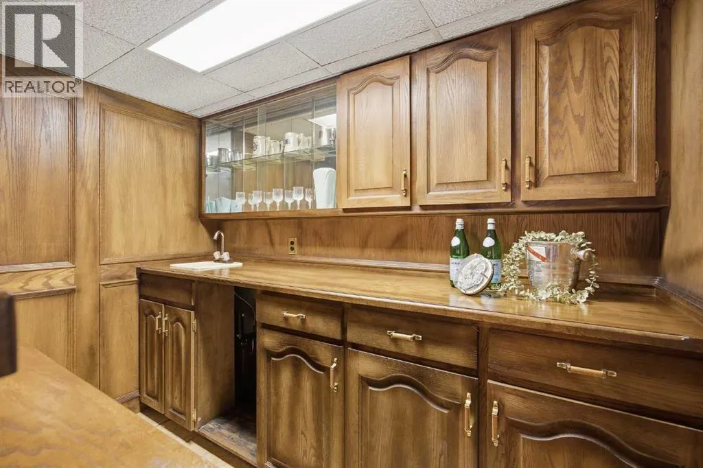 248, 20 Midpark Crescent SE