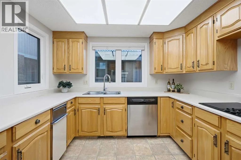 248, 20 Midpark Crescent SE