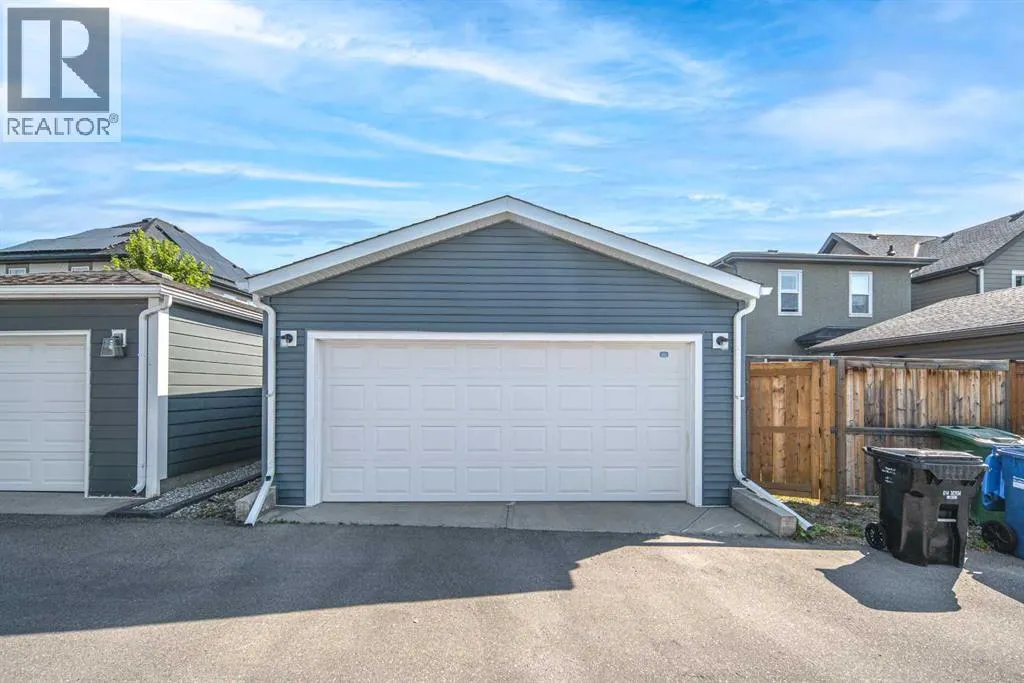 25 Marquis Place SE