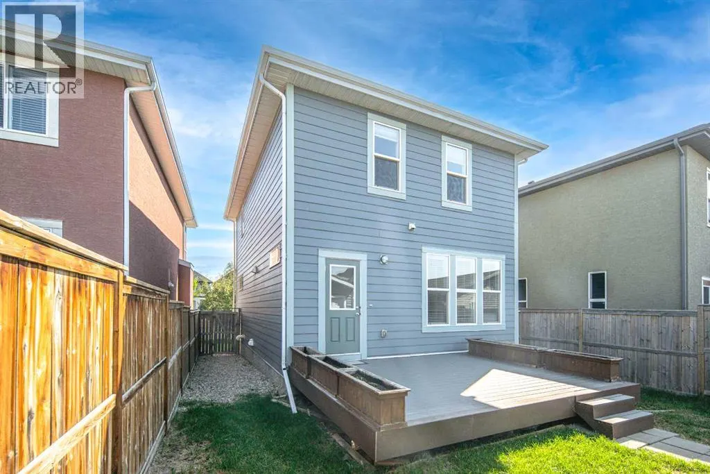 25 Marquis Place SE