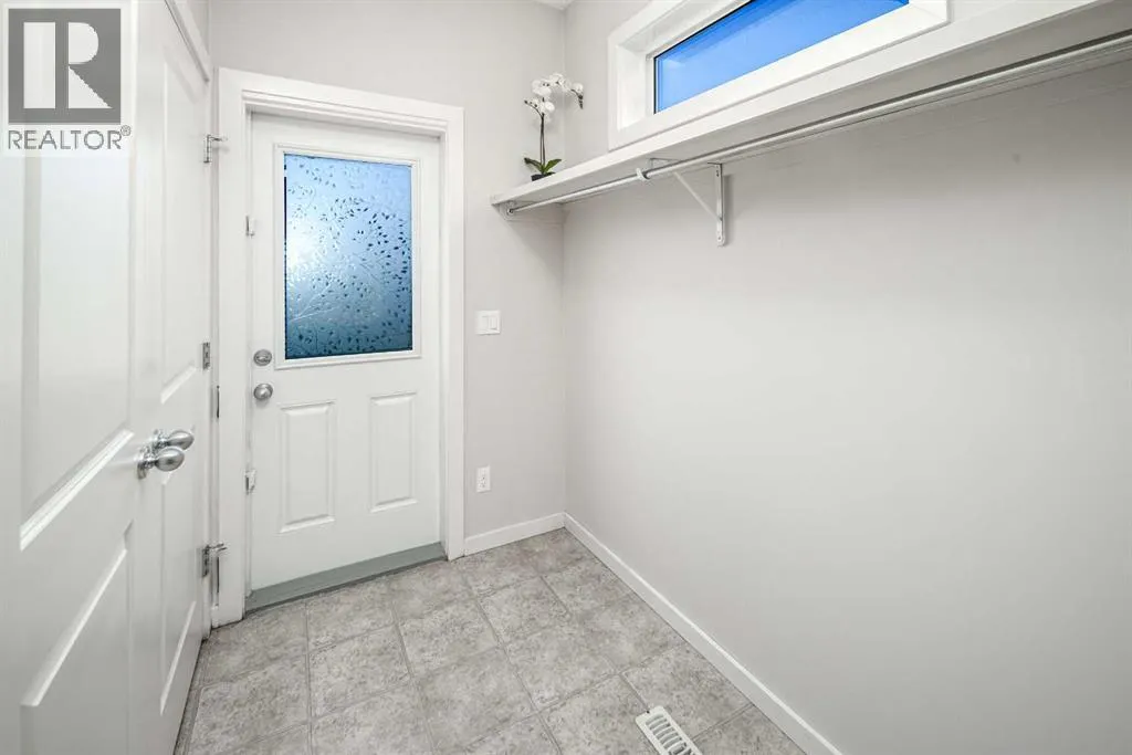 25 Marquis Place SE