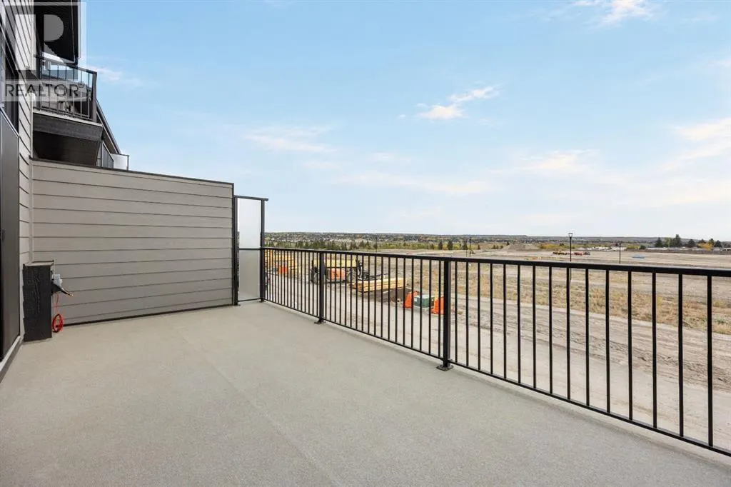 124 Greenwich Drive NW