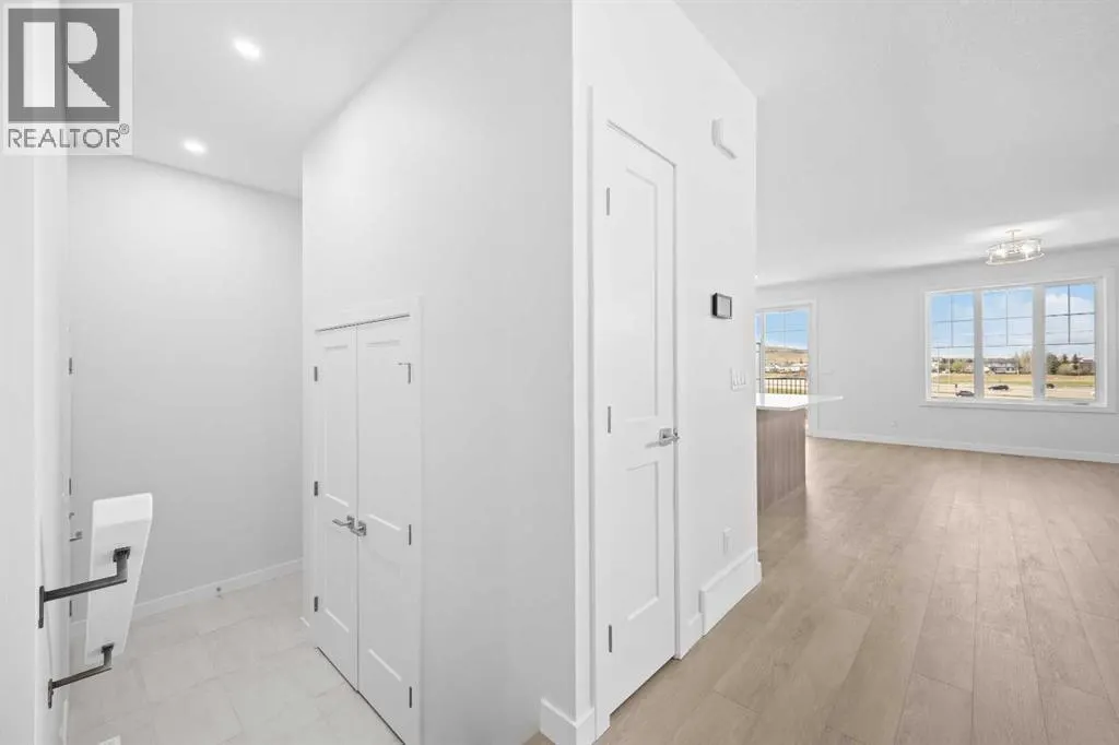 131 Greenwich Drive NW